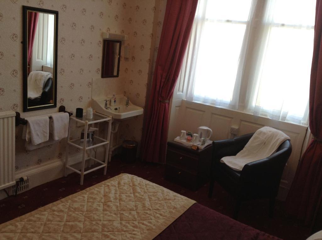 The Richmond Guest House 艾尔 外观 照片