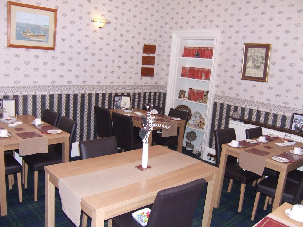 The Richmond Guest House 艾尔 外观 照片