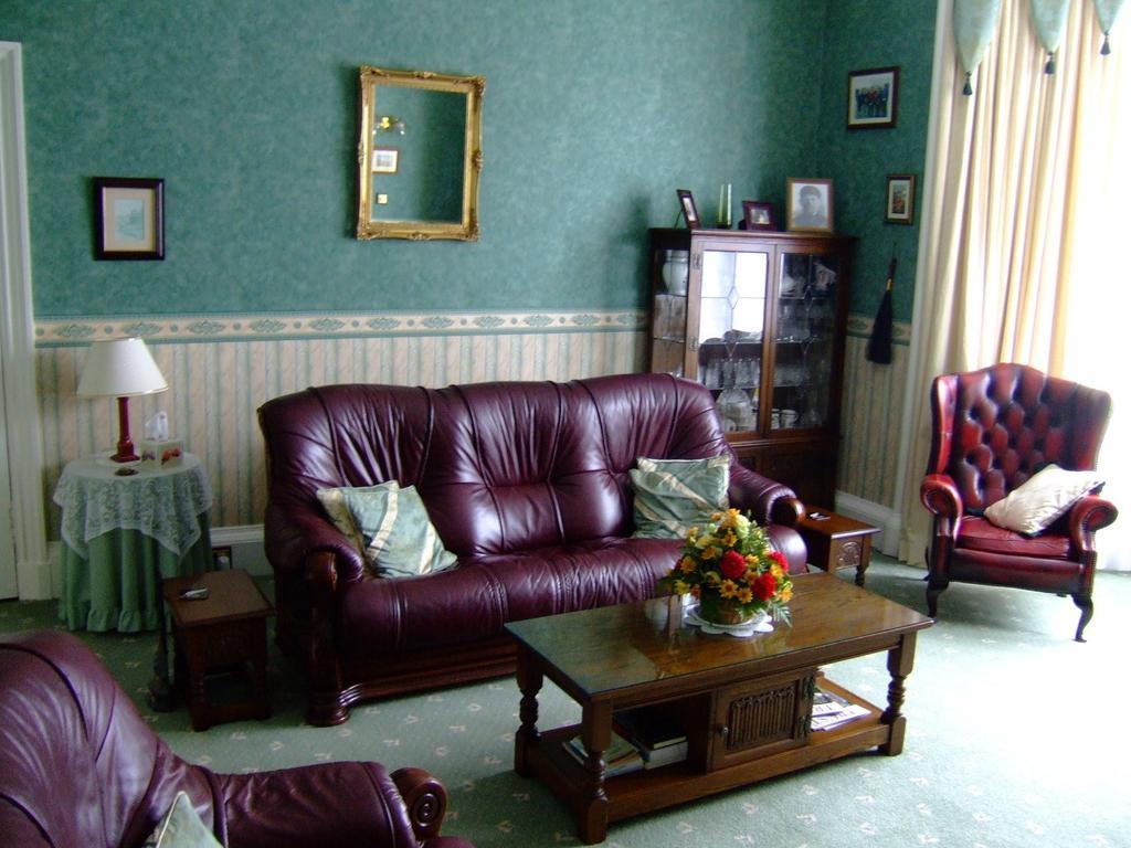 The Richmond Guest House 艾尔 外观 照片